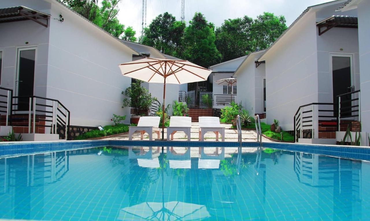 Ngoc Hanh Bungalow Фу Куок Екстериор снимка